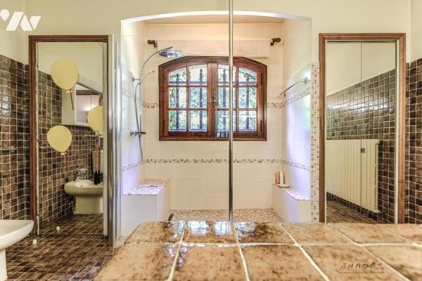 Propriété d'exception à Hyères  