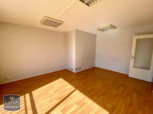 Appartement à louer 2 pièces 43.9m²