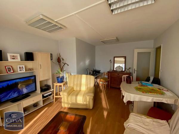 Appartement à louer 2 pièces 43.9m²