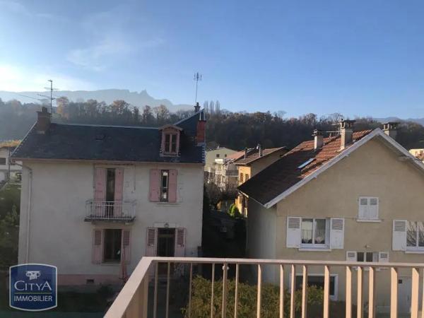 Appartement à louer 2 pièces 41.15m²