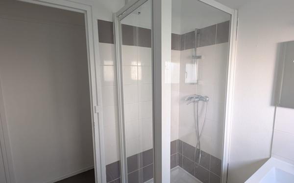 Appartement à louer    4 pièces •  Lyon 5