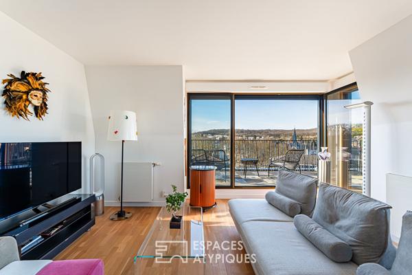 Dernier étage avec terrasse et vue dégagée au coeur de Chaville