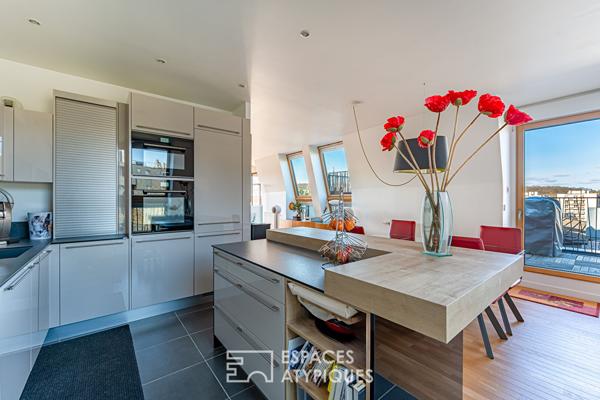 Dernier étage avec terrasse et vue dégagée au coeur de Chaville