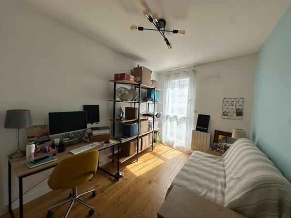 Location nue - Villeurbanne / République - T3 de 58 m² avec garage PMR