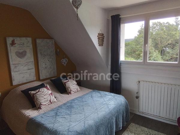 Maison rénovée 3 chambres – Vue dégagée – Sous sol - Sans vis à vis – 10 minutes de Carhaix - 50 minutes des plages