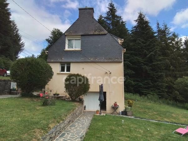 Maison rénovée 3 chambres – Vue dégagée – Sous sol - Sans vis à vis – 10 minutes de Carhaix - 50 minutes des plages