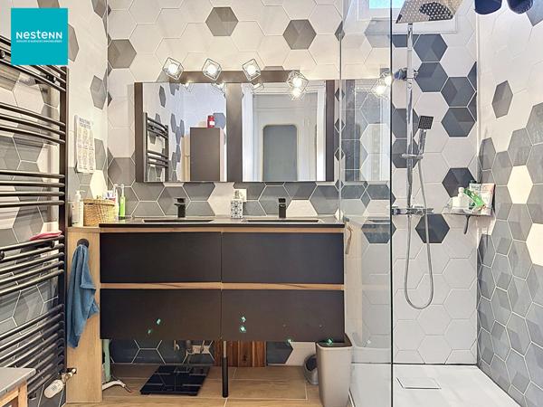 ANNECY _ Appartement 4 pièces de 96,17 m², avec balcon, parking de copropriété et cave, à vendre