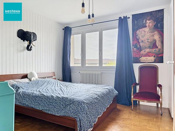 ANNECY _ Appartement 4 pièces de 96,17 m², avec balcon, parking de copropriété et cave, à vendre