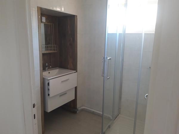 SAINT FLORENT DES BOIS 85310 APPARTEMENT RENOVE T3 70M² / 2 CHAMBRES AVEC TERRASSE ET DEPENDANCE