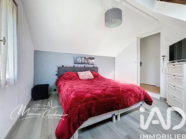 Maison à vendre 6 pièces 130 m² Vert-Saint-Denis