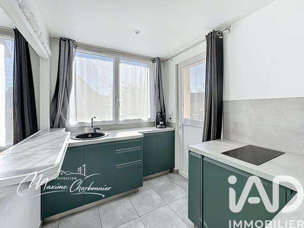 Maison à vendre 6 pièces 130 m² Vert-Saint-Denis