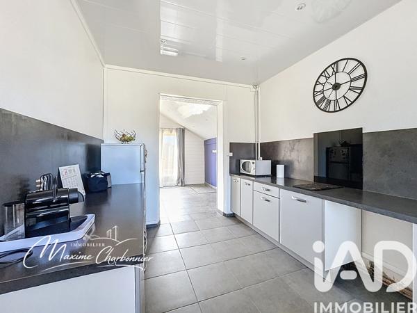 Maison à vendre 6 pièces 130 m² Vert-Saint-Denis