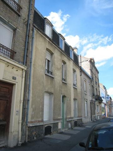 Appartement Reims 2 pièces 38m2 - 53 rue de Neufchâtel (1er étage droit)