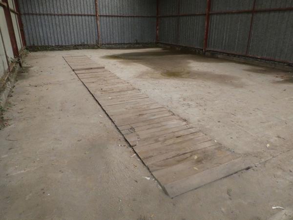 CHECY Bâtiment idéal stockage 258 m²