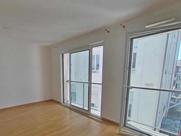 Location Appartement avec balcon 2 pièces hypercentre TOURS