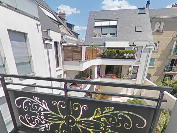 Location Appartement avec balcon 2 pièces hypercentre TOURS