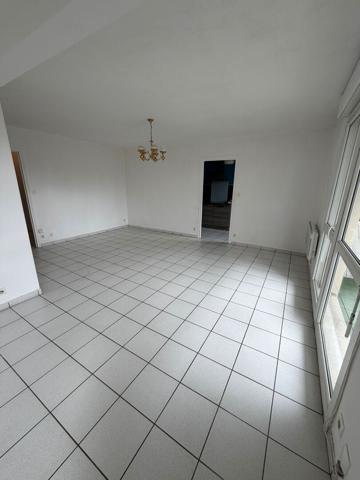 Appartement Monistrol-sur-Loire avec balcon et garage
