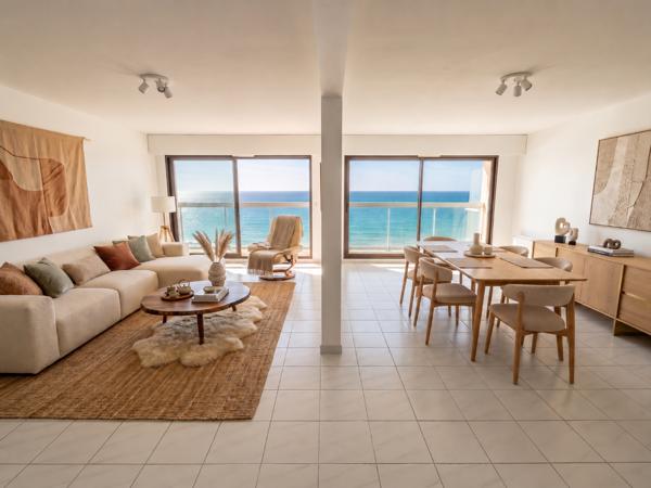 Appartement
         3 pièces
        - 90 m² Bien prestige 680 000 € *