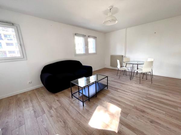 Location
                Appartement51,07 m² - 2 Pièces -
                    CLAMART (92140)