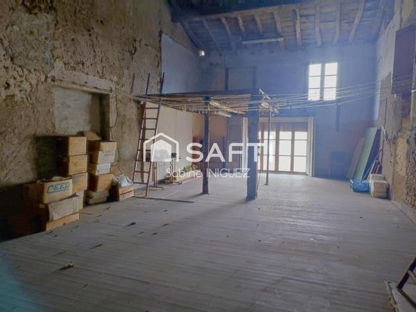 MAISON + GRANGE A RENOVER