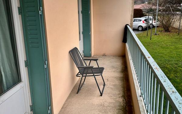 Appartement à vendre    4 pièces • 76,36 m2 La Verpillière