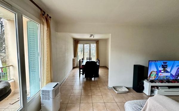 Appartement à vendre    4 pièces • 76,36 m2 La Verpillière
