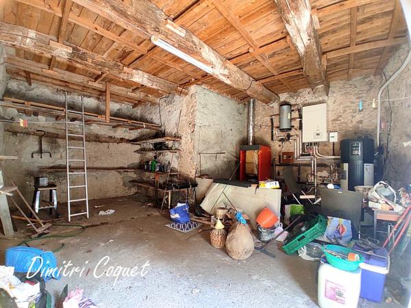 Maison de village 3 terrasses, annexe et parking