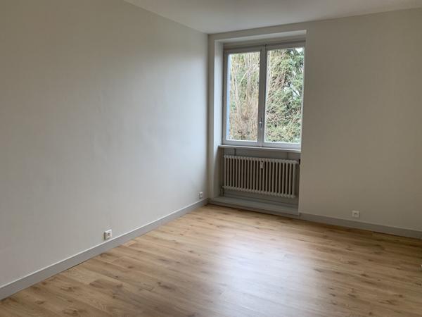 Appartement T4 Vals-pres-le-puy + garage