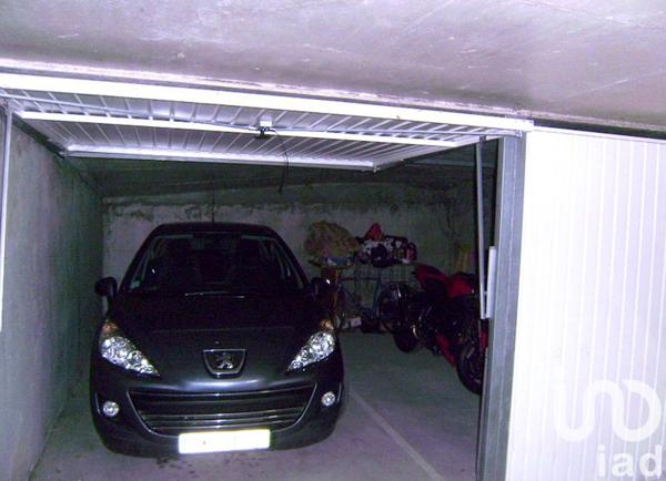 Parking à vendre 12 m² Lyon 8