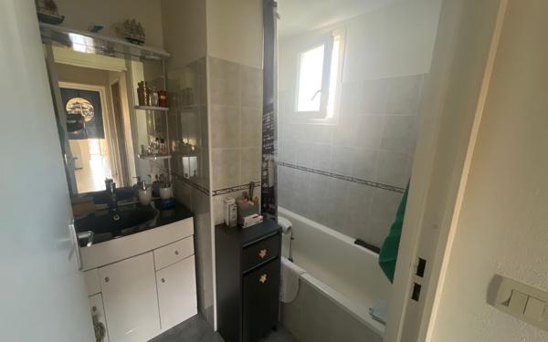 Appartement à vendre    2 pièces • 48,95 m2 Bidart