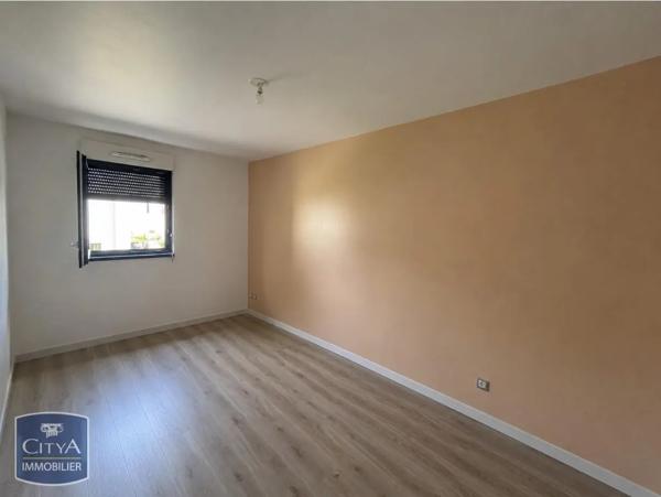 Appartement à louer 4 pièces 77m² Ostwald (67540)