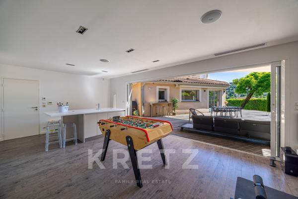 Maison de famille avec piscine aux portes du village