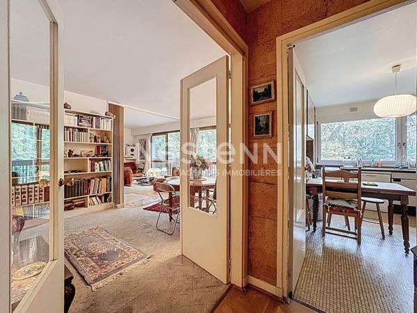 Appartement 4 pièces à Chilly-Mazarin, résidence Domaine de Bel Abord proche des commerces, des transports et axes routier.