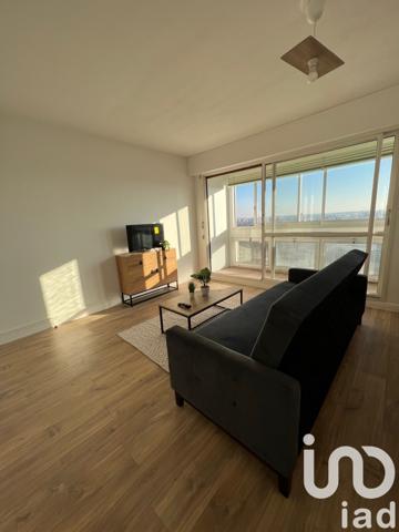 Appartement 5 pièces de 102 m² à Poitiers (86000)