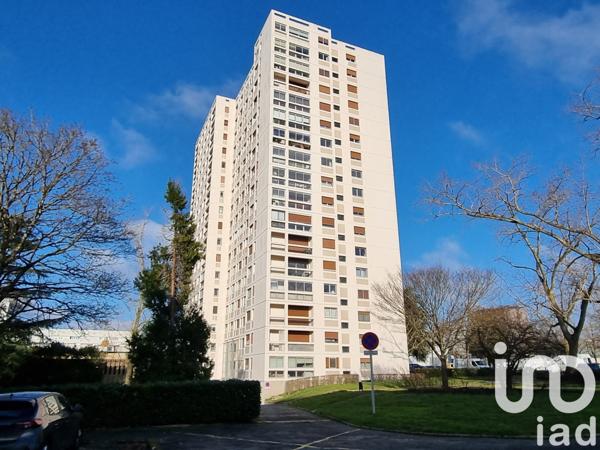 Appartement 5 pièces de 102 m² à Poitiers (86000)