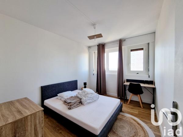 Appartement 5 pièces de 102 m² à Poitiers (86000)