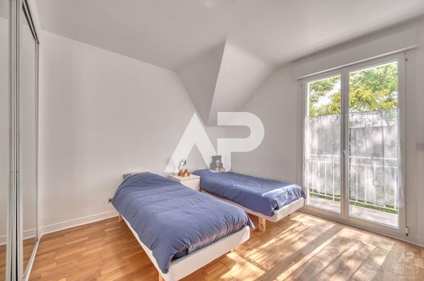 Maison Rueil Malmaison 8 pièce(s) 337 m2 €1 400 000 ** - Référence 19475