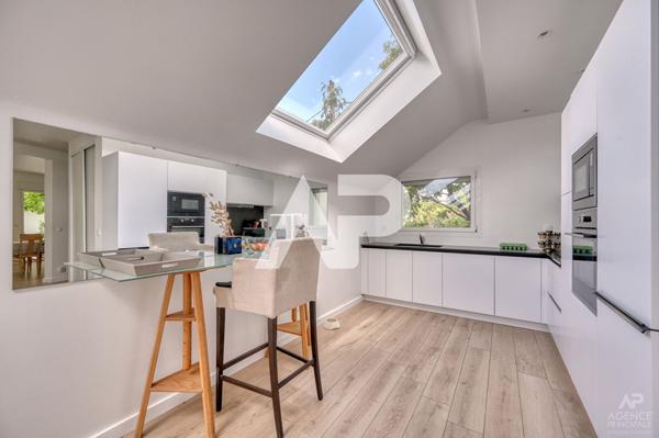 Maison Rueil Malmaison 8 pièce(s) 337 m2 €1 400 000 ** - Référence 19475