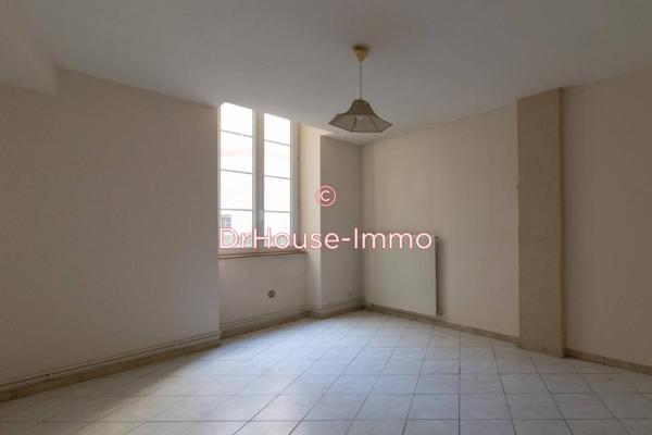 Immeuble à vendre 25 pièces de 450 m²