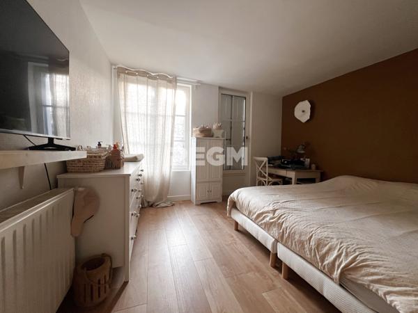 Saumur (49400) À vendre – appartement T3 en rez-de-chaussée – Centre-ville de Saumur