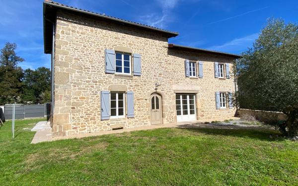 Maison à vendre    5 pièces •  Nieul