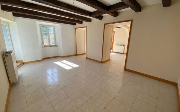 Maison à vendre    5 pièces •  Nieul