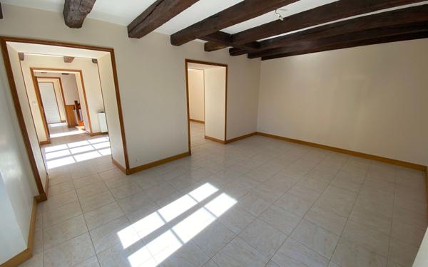 Maison à vendre    5 pièces •  Nieul