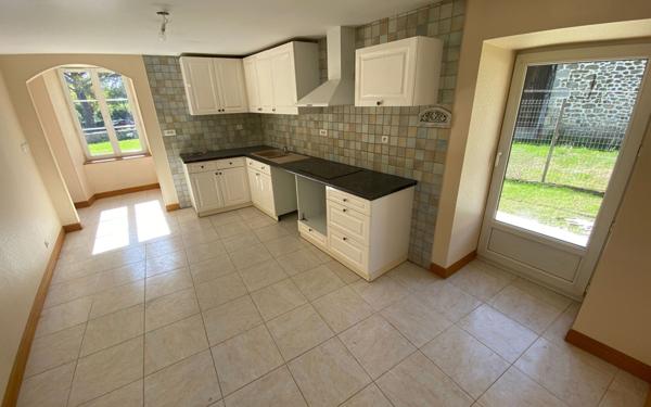 Maison à vendre    5 pièces •  Nieul