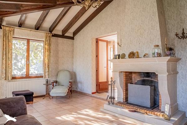 Maison à vendre |  Ambarès-et-Lagrave |  5 pièces | 122 m²