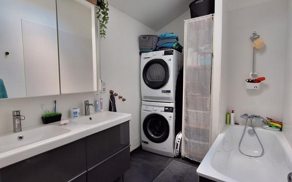 Maison à vendre    6 pièces • 162 m2 Mont-Saint-Aignan