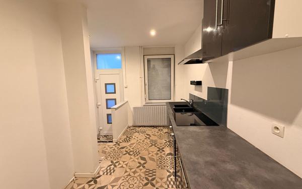 Maison à vendre    2 pièces •  Hayange