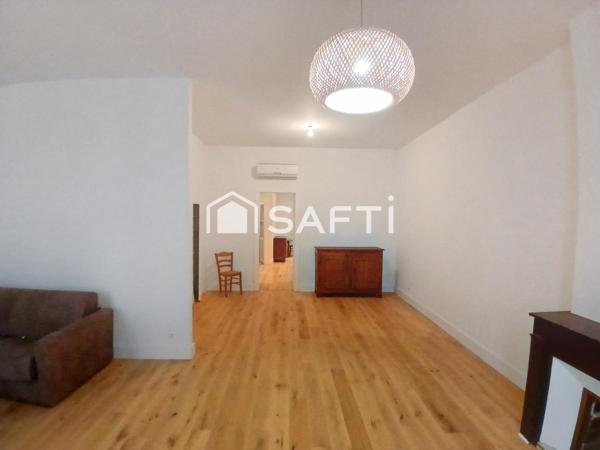 Moi, charmant T2 à Sète, cherche nouveau propriétaire sympa !