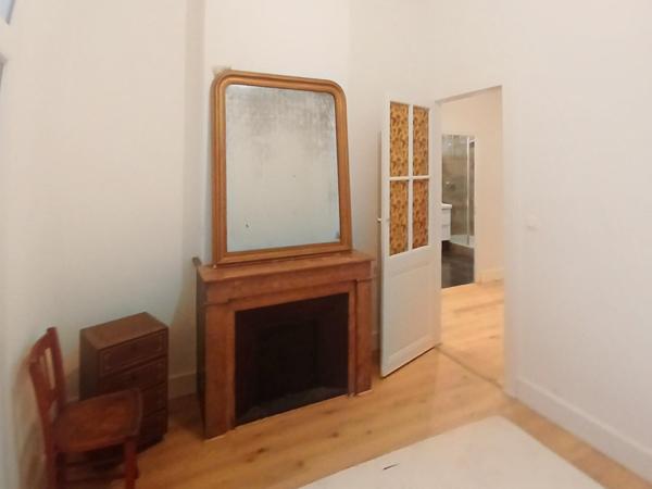 Moi, charmant T2 à Sète, cherche nouveau propriétaire sympa !