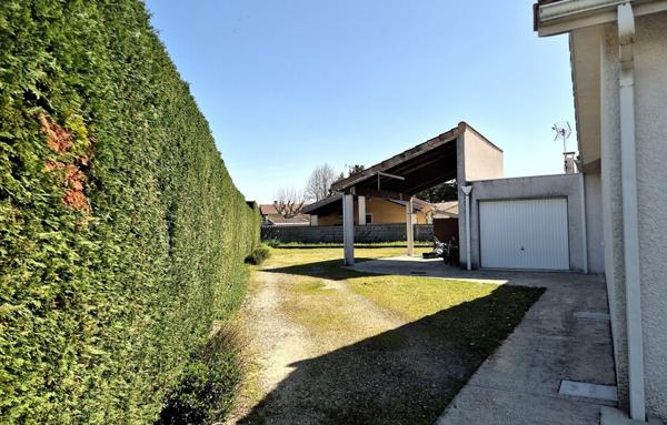 Grande maison familiale plain-pied Les Ors